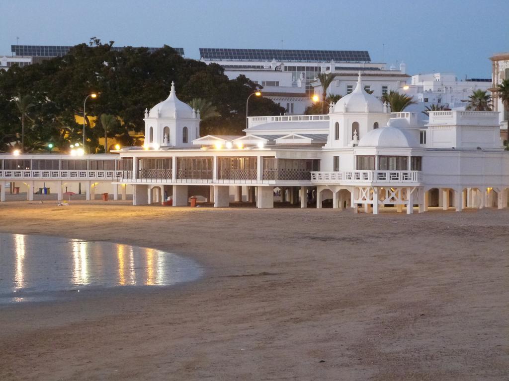 Hotel Diana Cádiz Exterior foto